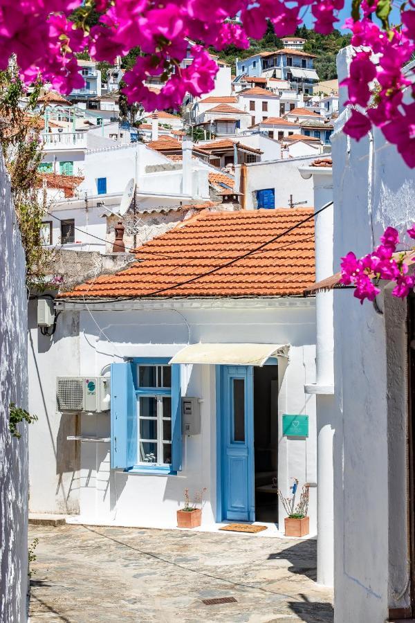 Helios Lovely Apartment Città di Skopelos Esterno foto